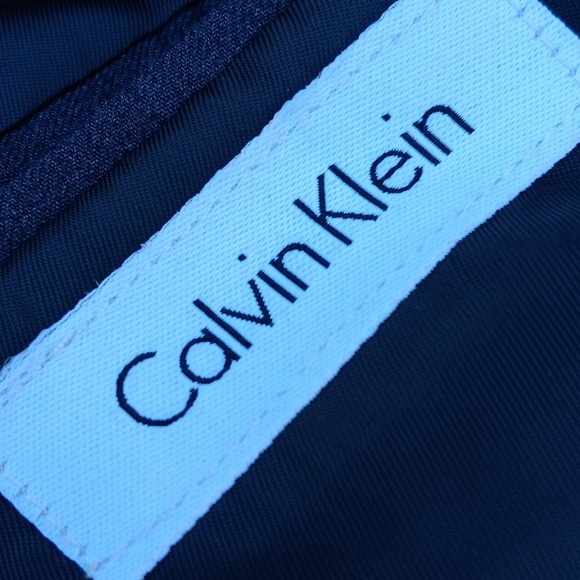 Calvin Klein Young Men's Wool Blend (2) Button Blazer (Dominican Republic) - Picture 12 of 17